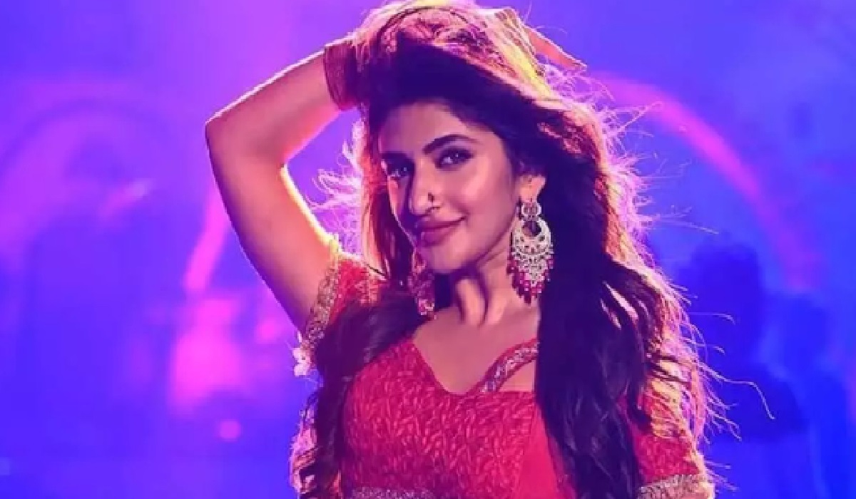 படவிழாவில் ஸ்ரீலீலாவின் பாரம்பரிய சேலை லுக் – ரசிகர்கள் ஆச்சர்யம்!