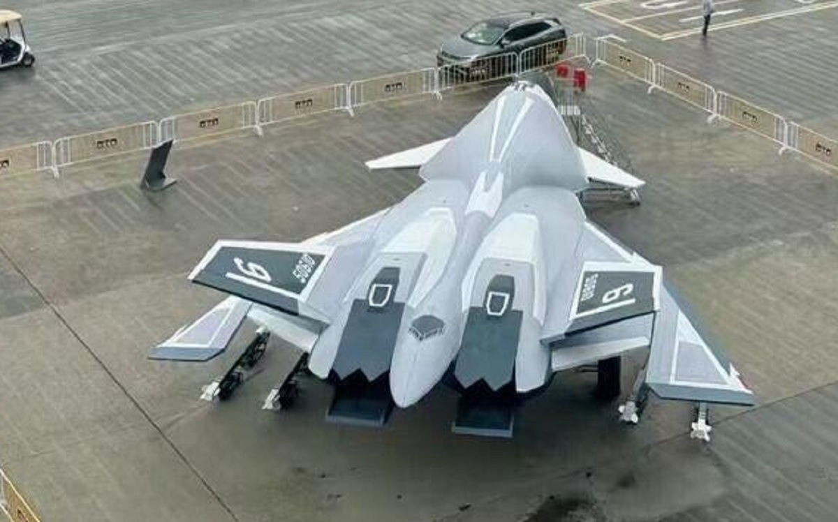 China’s J-36 has sparked considerable interest: அதிரவைக்கும் சீனா… எந்த ஒரு நாடும் J36 விமானத்தை நெருங்க முடியாது !